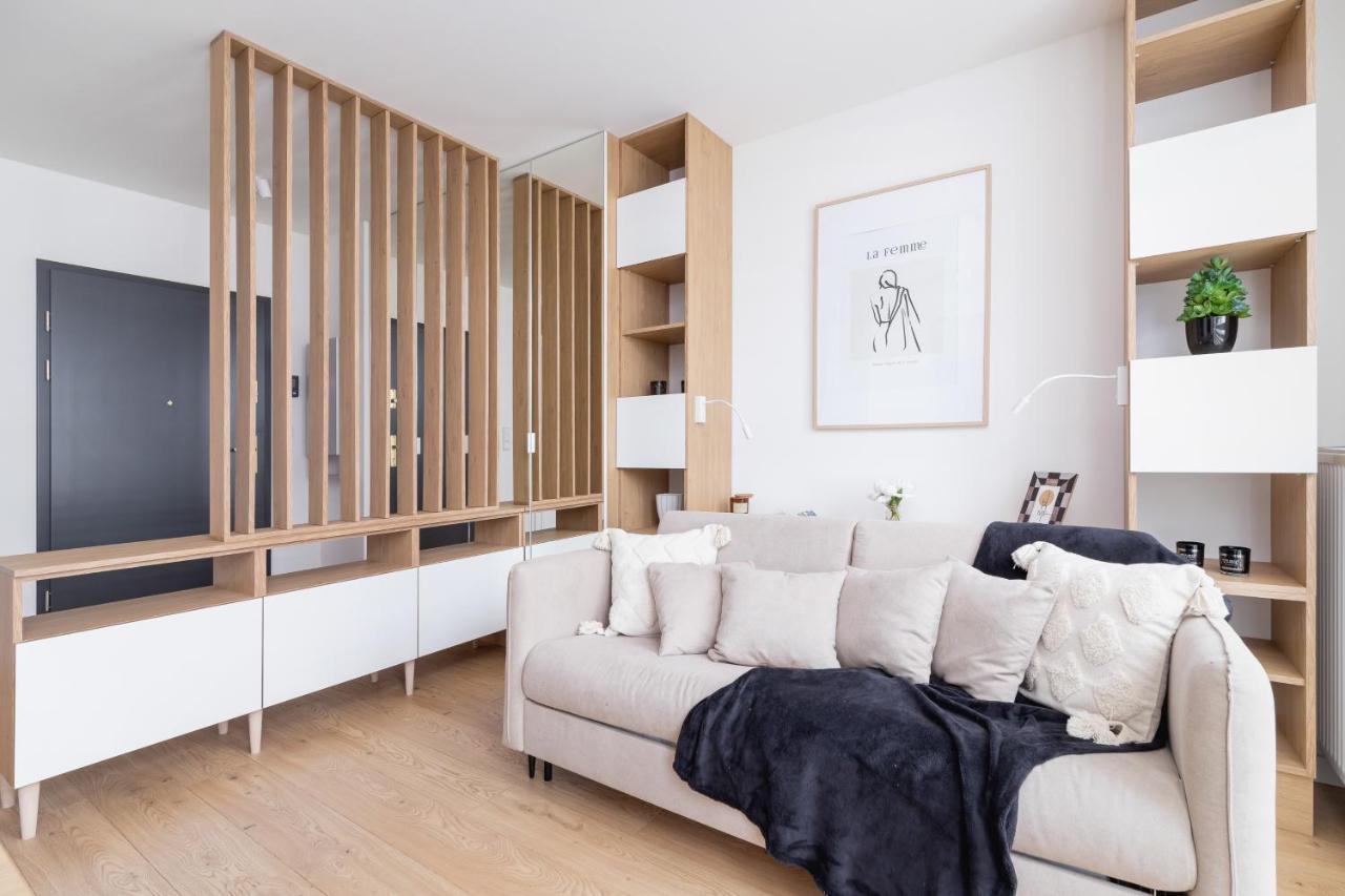 Studio With Ac Czarnowiejska By Renters