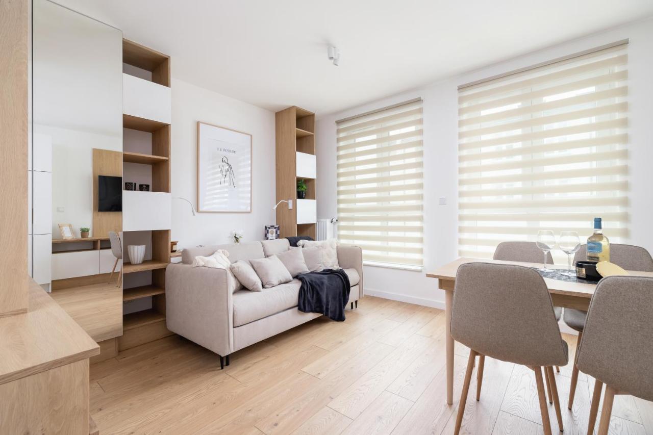 Apartament Studio With Ac Czarnowiejska By Renters Kraków